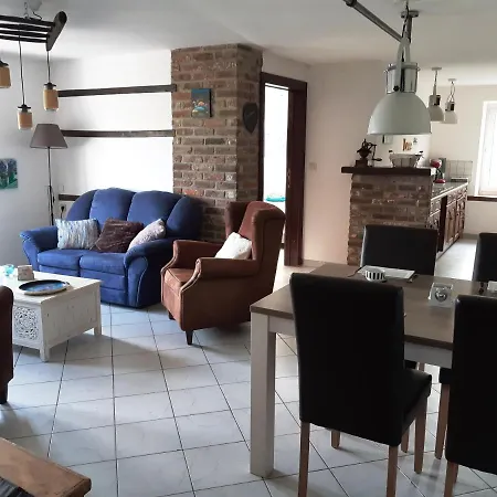 아파트 (la Parenthese) Hombourg